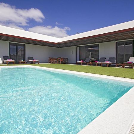 Luxury Los Mojones Villa Short Walk To Old Town Private Heated Pool Villa Los Mojones Angie Puerto Del Carmen Tías Eksteriør bilde