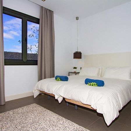 Luxury Los Mojones Villa Short Walk To Old Town Private Heated Pool Villa Los Mojones Angie Puerto Del Carmen Tías Eksteriør bilde