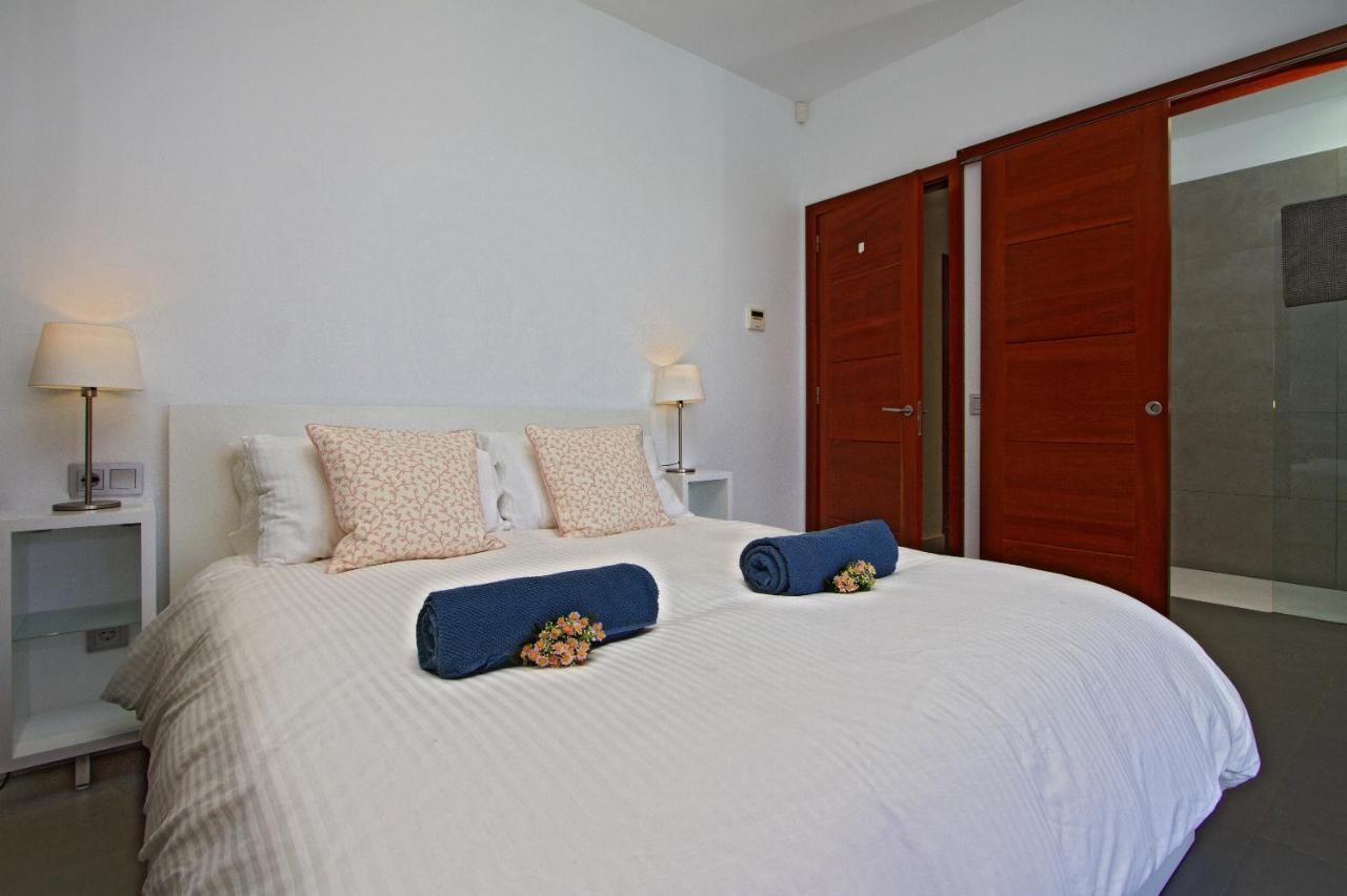 Luxury Los Mojones Villa Short Walk To Old Town Private Heated Pool Villa Los Mojones Angie Puerto Del Carmen Tías Eksteriør bilde